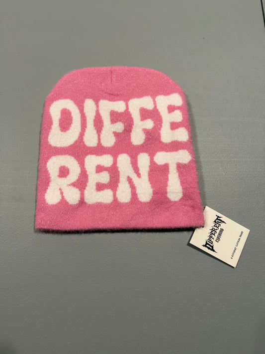 DIFFERENT BEANIES (PINK/WHITE)