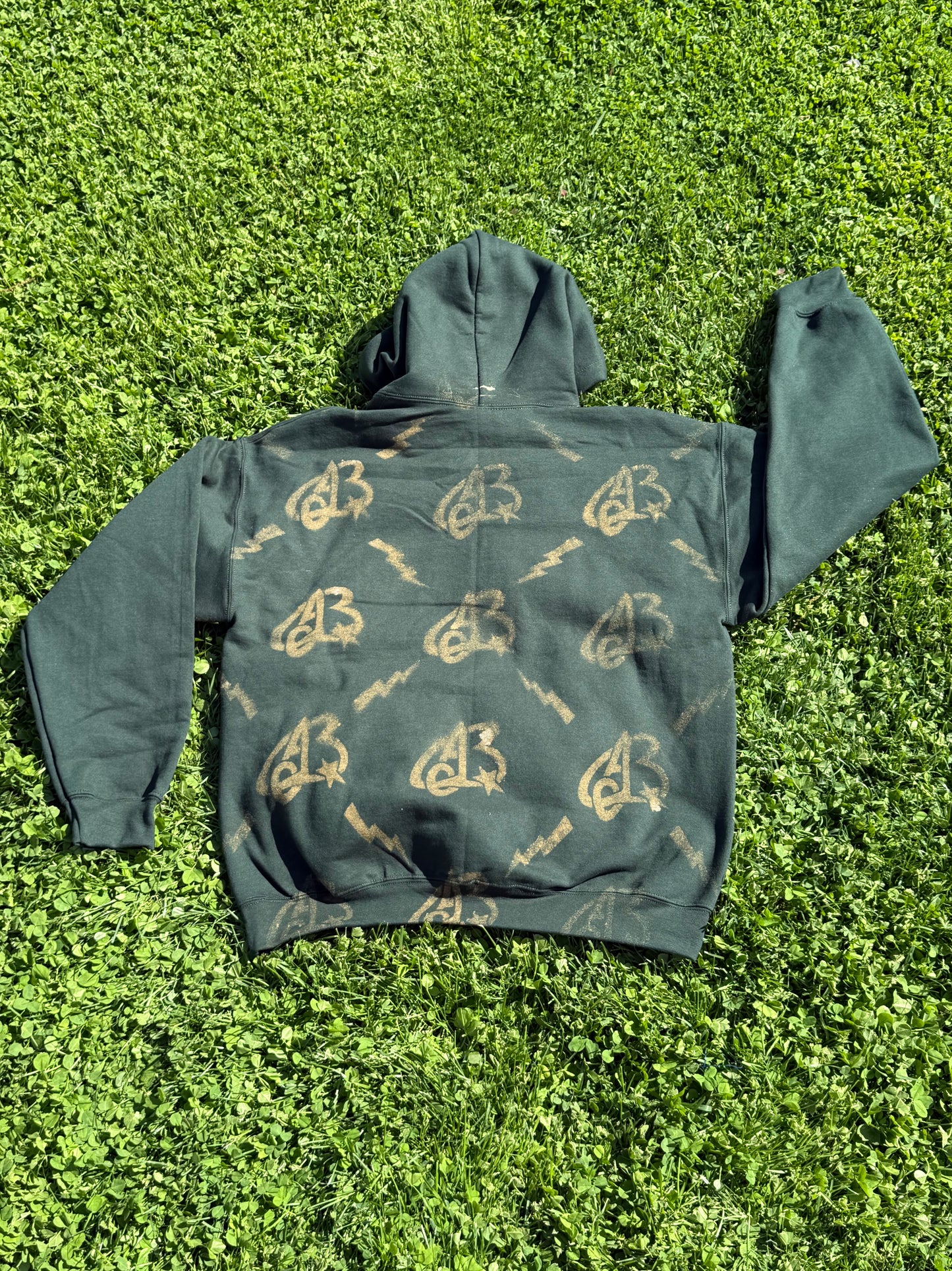 Motion Back hoodie (1 of 1)