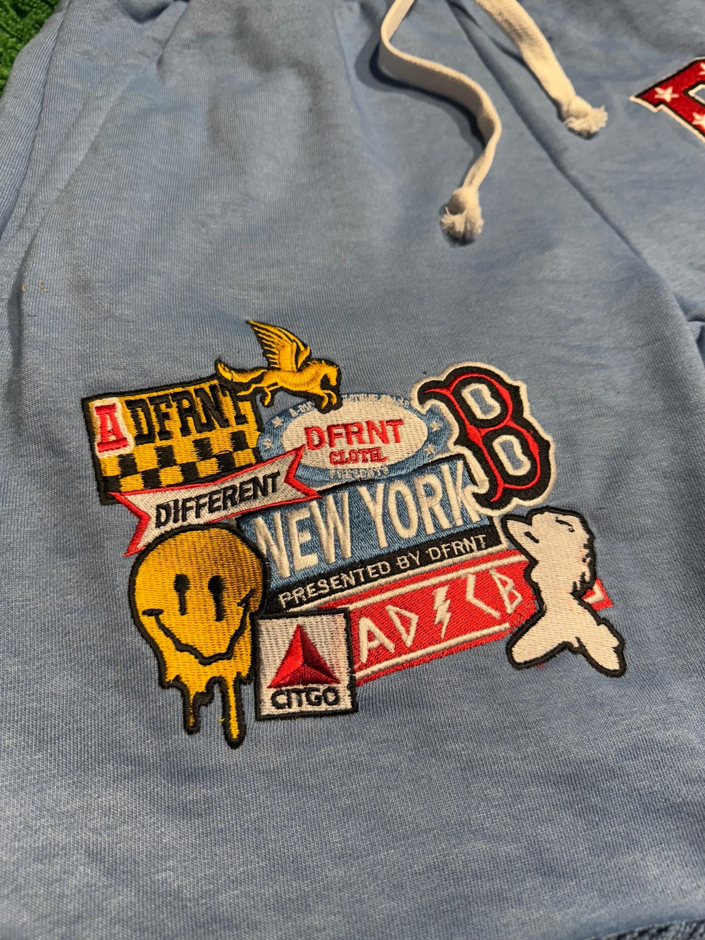 DC WORLDTOUR SWEAT SHORTS